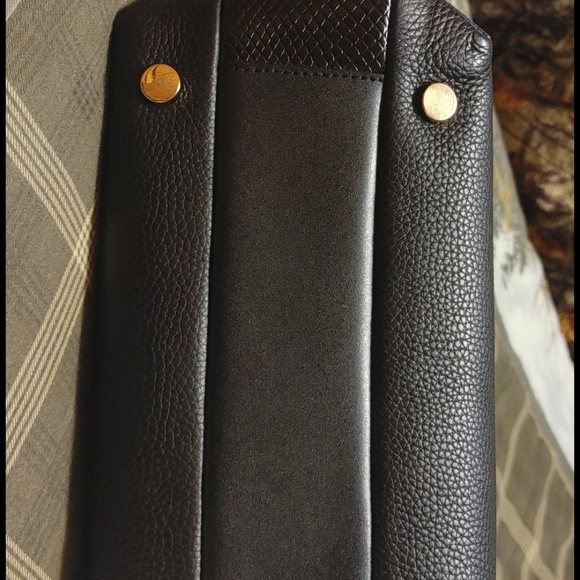 Michael Kors purse - Picture 12 of 15